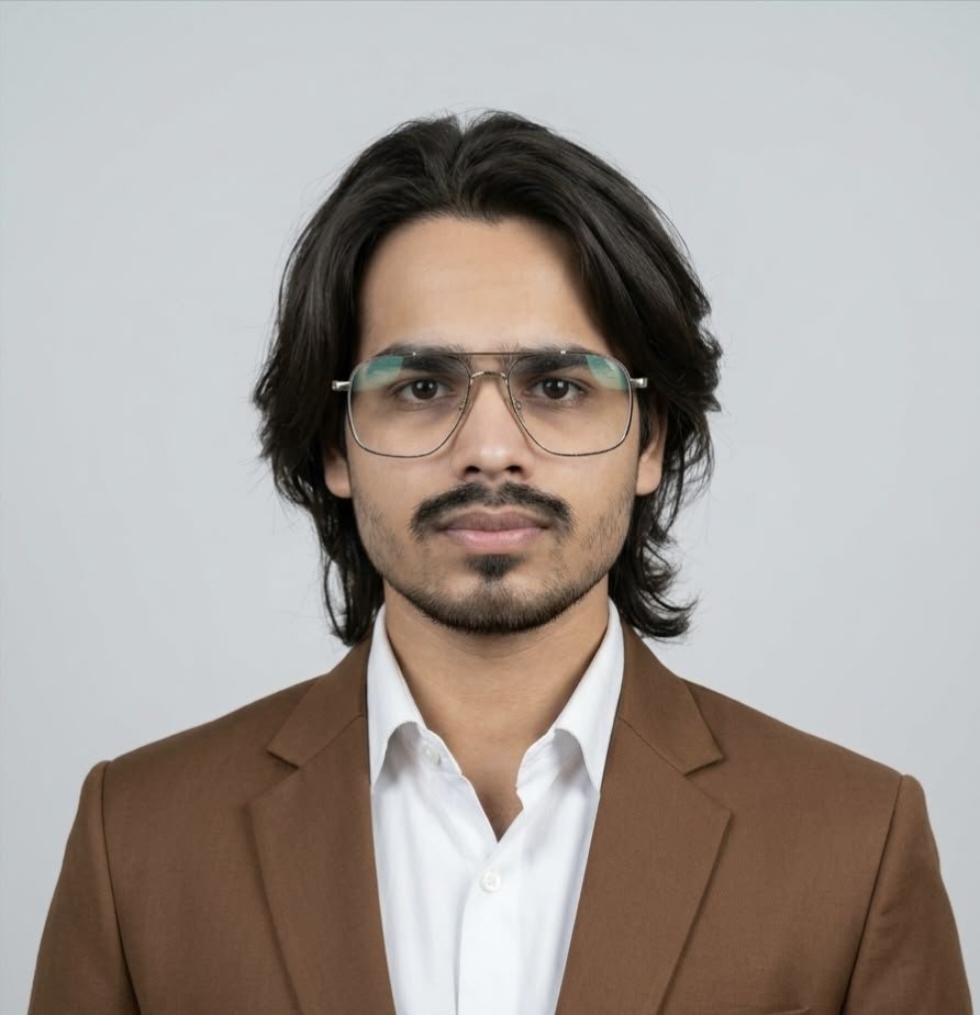 Suraj Verma, portrait 3